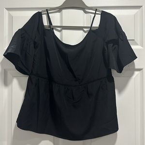 1 State Cut Out Top